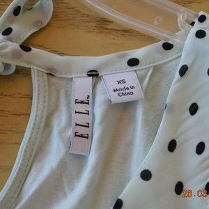 Elle mint green and black sleeveless top - size XS